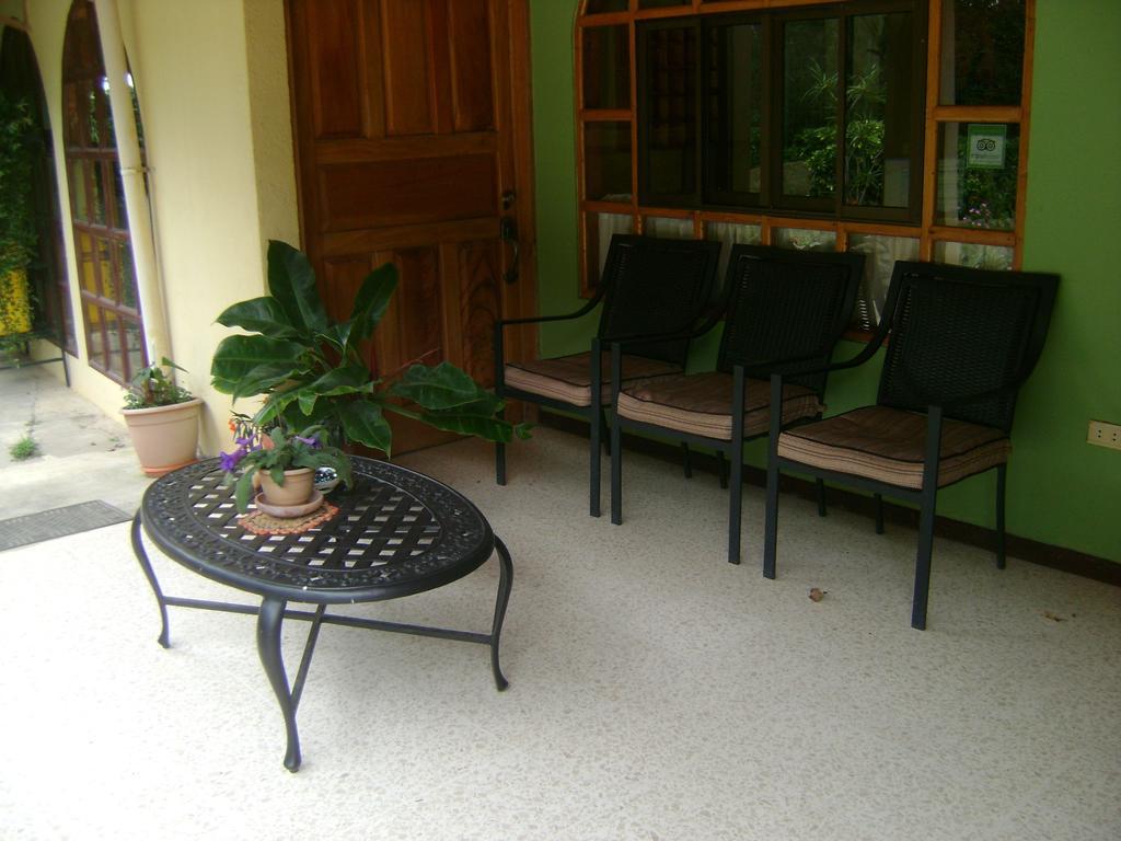 Hotel Los Jardines De Monteverde ภายนอก รูปภาพ