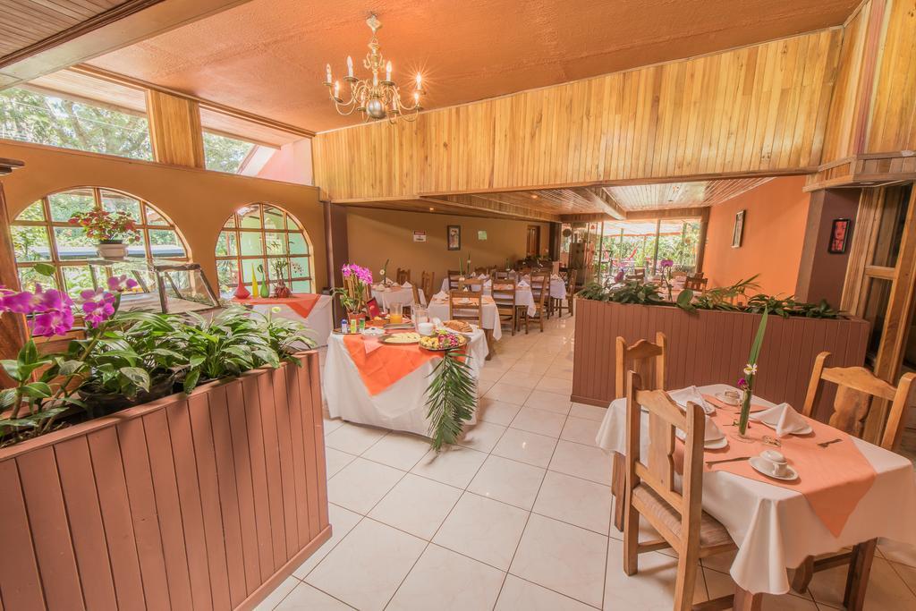 Hotel Los Jardines De Monteverde ภายนอก รูปภาพ